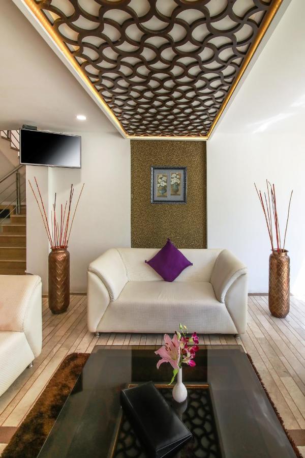 Icon Suites By Bhagini Bangalore Exterior foto